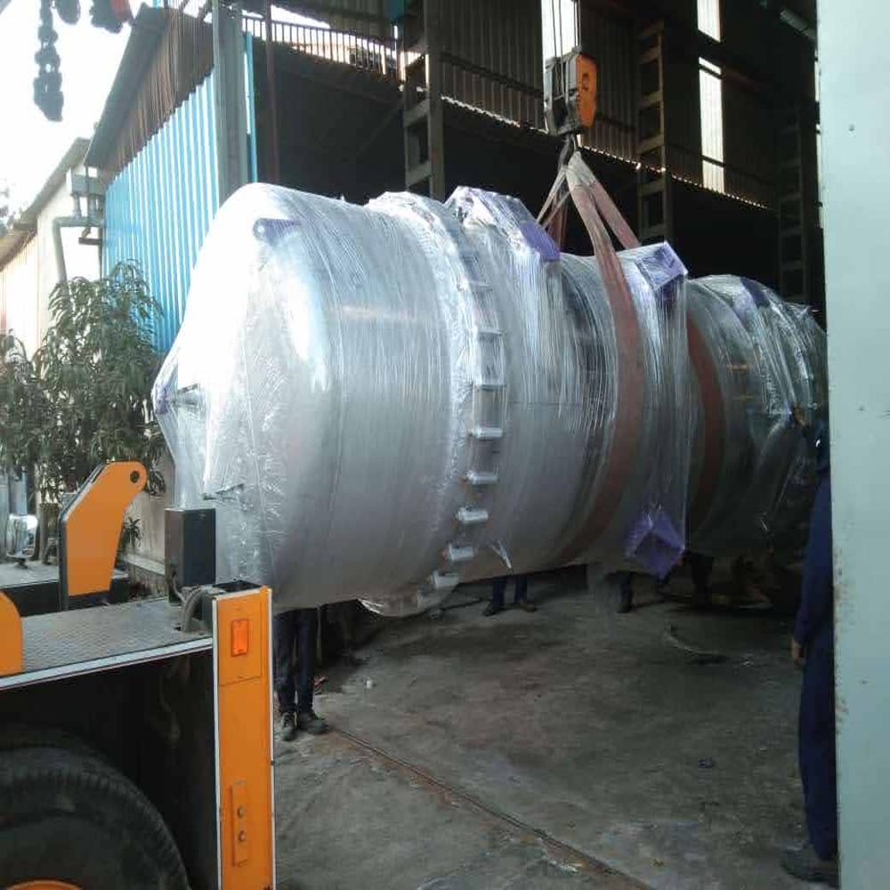 Shell And Tube Heat Exchanger - Application: Chemical Industry