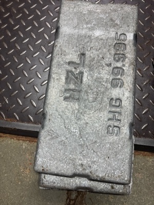 Zinc Ingots - Application: Steel Industry