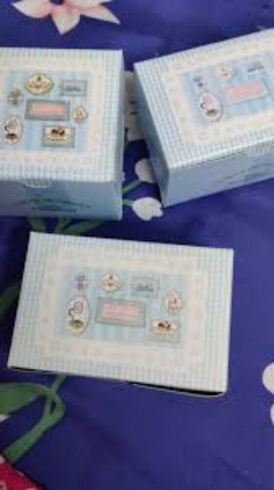 Cake Packaging Box - Finishing: Glossy Lamination