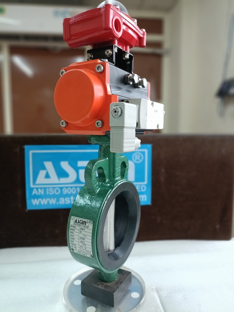 Pneumatic Butterfly Valve - Material: Stainless Steel