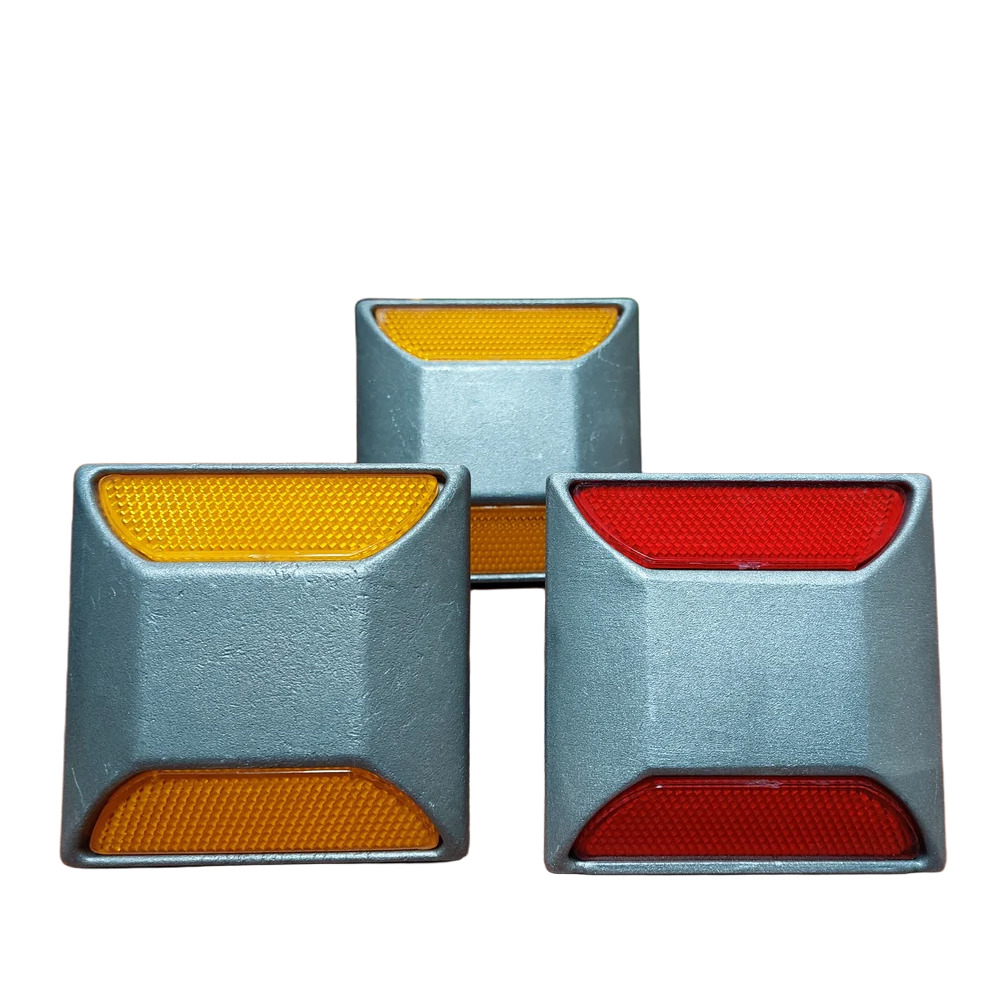 Aluminium Road Stud - Color: Silver And Red