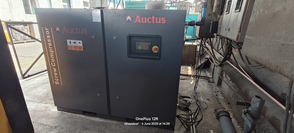 Fixed Speed Screw Air Compressor - 40 Hp/ 30kw - Air Flow Capacity: 181 Cubic Feet Per Minute (Ft3/min)