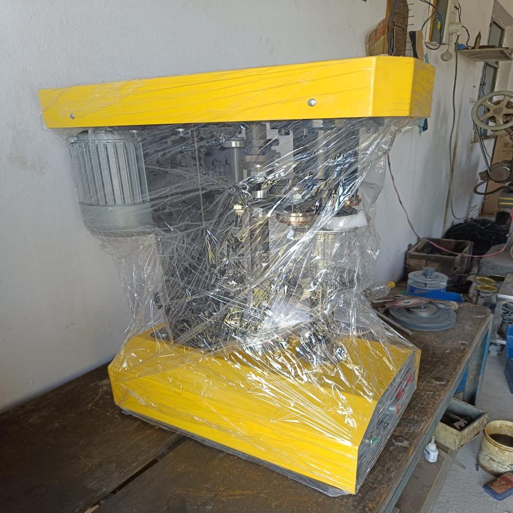 Can Sealing Machine