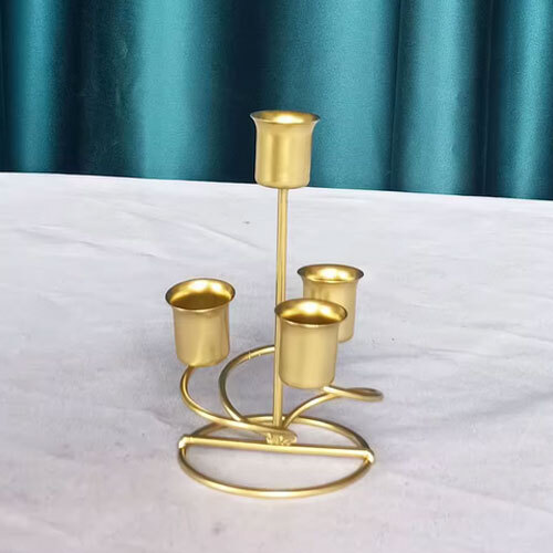 Wholesale Supply Handmade Metal Candle Holder For Festival And Wedding Decoration Available At Affordable Price - Color: Golden
