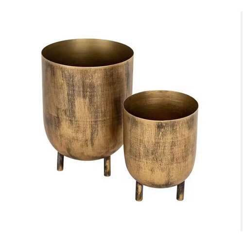 Standard Quality Fine Finishing Metal Planters With Clean Look Perfect - Color: Golden