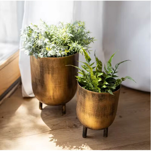 Standard Quality Fine finishing Metal Planters with Clean Look Perfect
