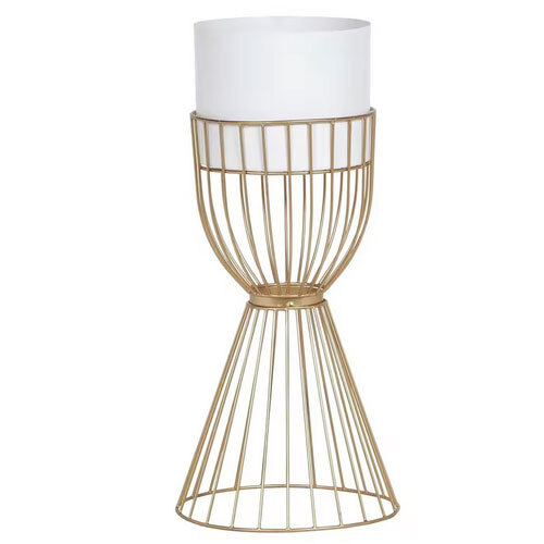 Elegant Shine Metal Planter Made From Solid Iron Sheet Scratch Resistant Ideal For Gifting And Display - Color: Golden