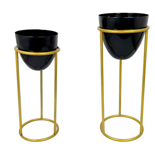 High Quality Rust-Free Finish Metal Planter Strong Iron Body