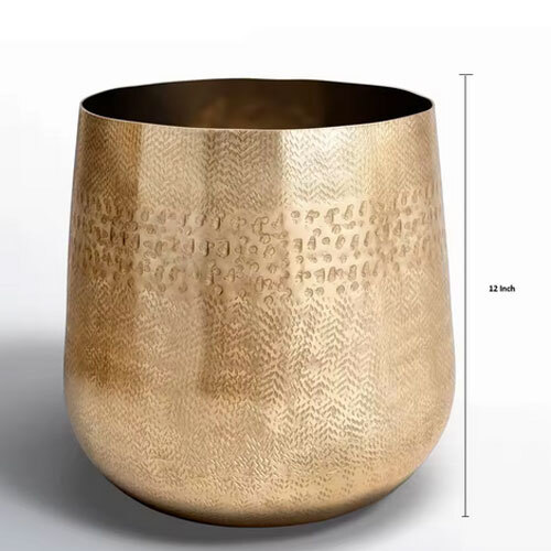 Premium Quality Strong & Long Lasting Indoor Decorative Metal Planters For Home And Office Use Available For Wholesale Price - Color: Golden