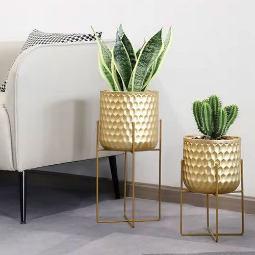 New Design Round Shape Metal Planters with Stand Perfect for Indoor Corner Decoration Long Time Use from Indian Supplier