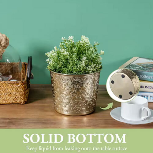 High Strength & Weather Proof Material Metal Planters For Indoor And Outdoor With Beautiful Round Shape For Exports Selling - Color: Golden