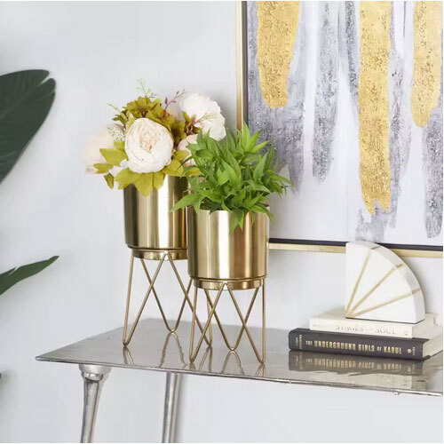 Smooth Edges Lightweight Perfect Shine Metal Planters with Stand for Outdoor & Indoor Home Use from Indian Supplier