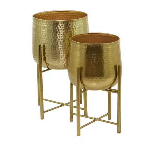 Modern Design Stylish Round Shape Metal Planters With Stable Base Material For Gift Item & Home Decor For Exports Selling - Color: Golden