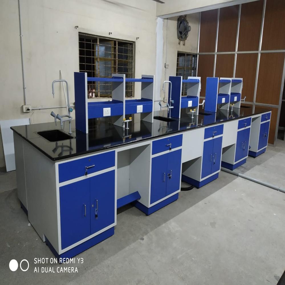 Chemistry Lab Table