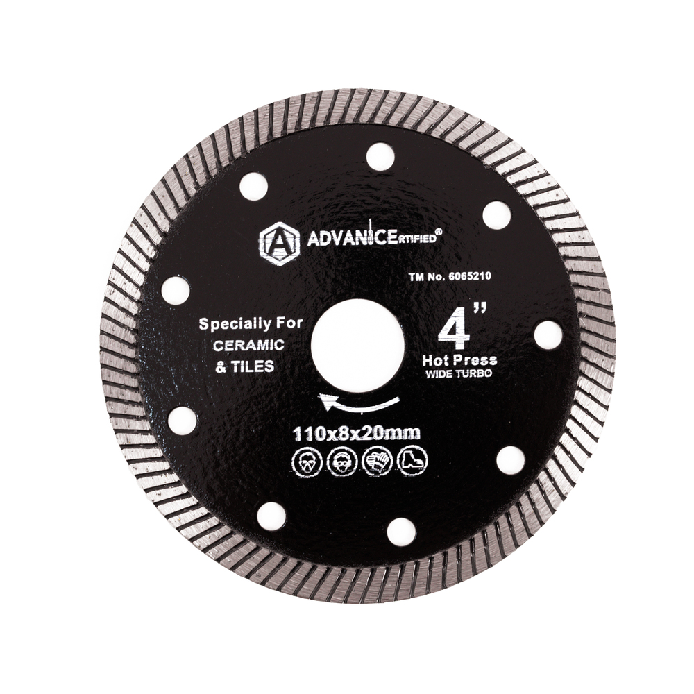 ADVANCE 4 TURBO BLACK