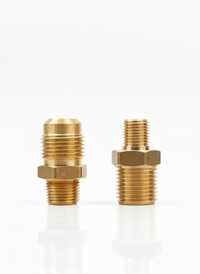 Male Threaded Brass Reducer Nipples - Color: Golden