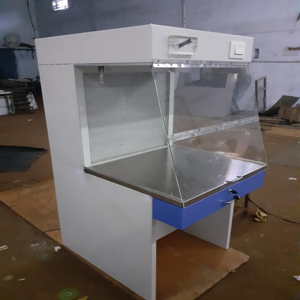 Vertical Laminar Air Flow