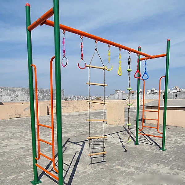 Obstacle Climber - Color: Multicolor