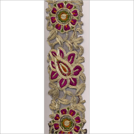 कॉटन कढ़ाई किए हुए लेस