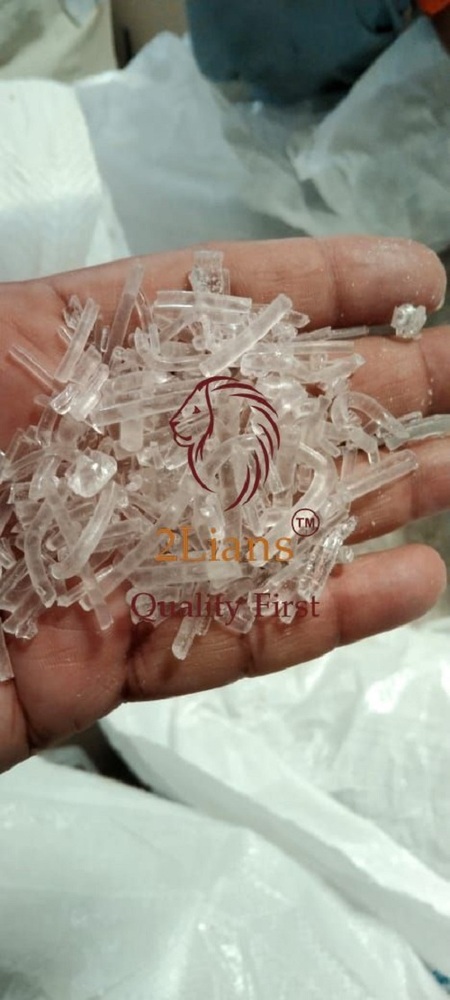PMMA lumps regrind extrusion grade / Natural & yellowish transparent