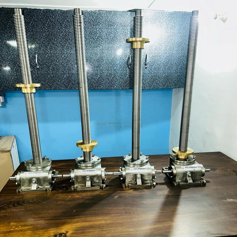 à¤¸à¥à¤à¥à¤¨à¤²à¥à¤¸ à¤¸à¥à¤à¥à¤² à¤µà¤°à¥à¤® à¤à¤¿à¤¯à¤° à¤¸à¥à¤à¥à¤°à¥ à¤à¥à¤