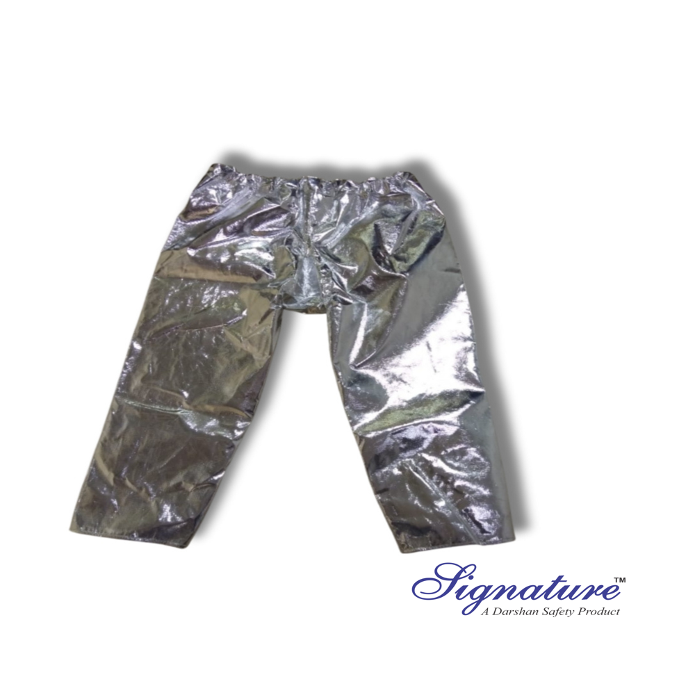 4 Layer Aluminised Fire Suit - Density: 900 Kilogram Per Cubic Meter (Kg/m3)
