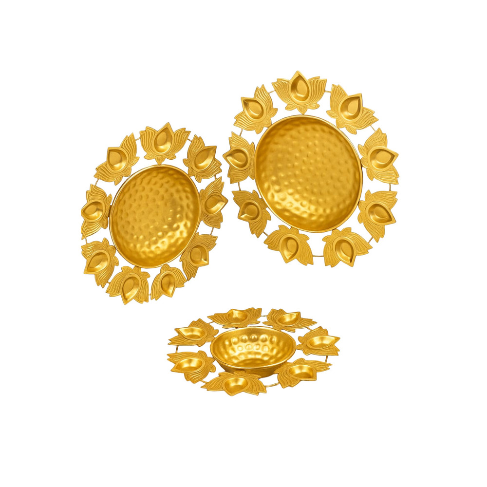 Brass Kamal Diya Urli Set - Color: Golden