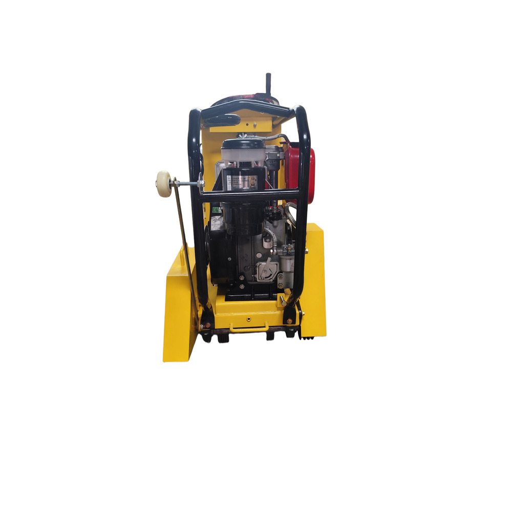 Groove Cutter With 10 Hp Greaves Diesel Engine - Capacity: 35 Ltr