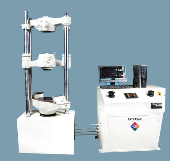 4 Pillar Universal Testing Machine