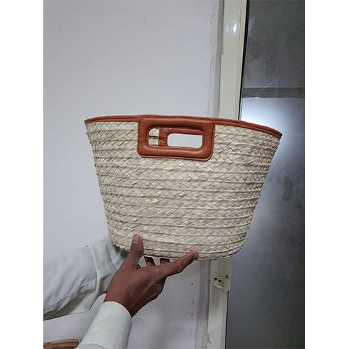 Palm Leaf With Leather - Color: Brown