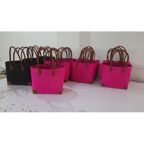 Sheetal Pati With Jute Bags - Color: Pink