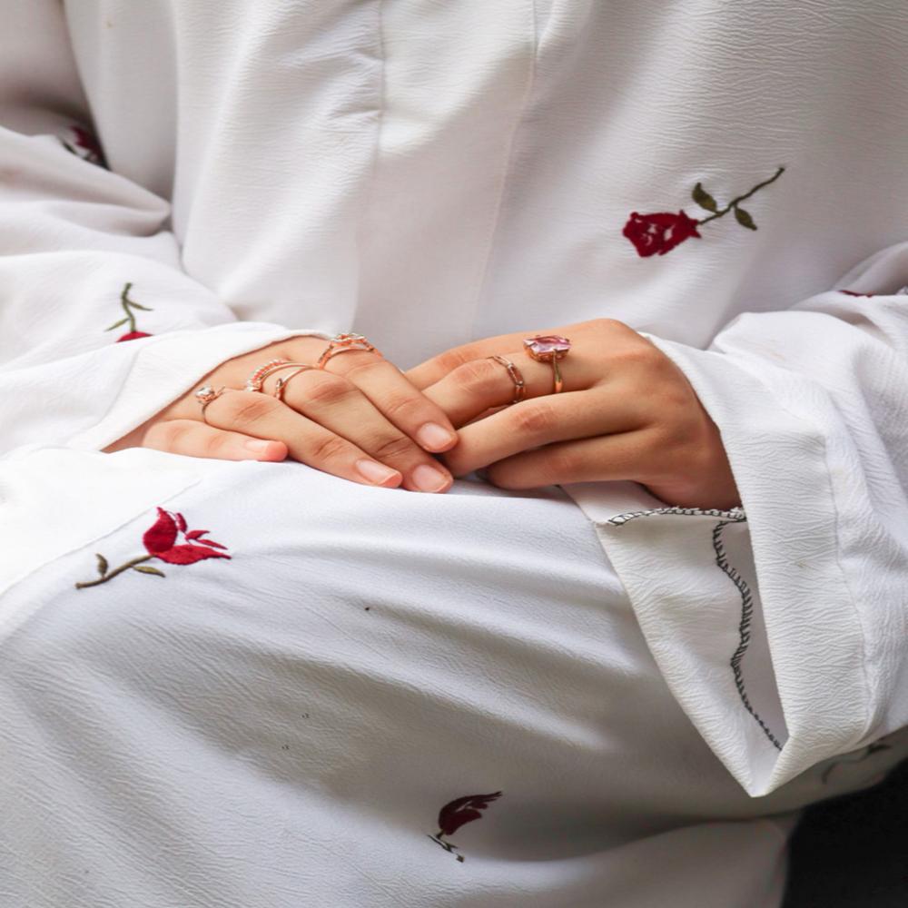 white Abaya Embroidery Work Burqa For Women Modest Wear Stylish Dubai Abaya