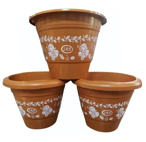 02_Plastic Flower Pot