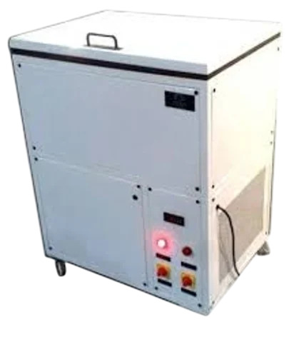 Water Chilling Machine - Capacity: 2 Tr Ltr