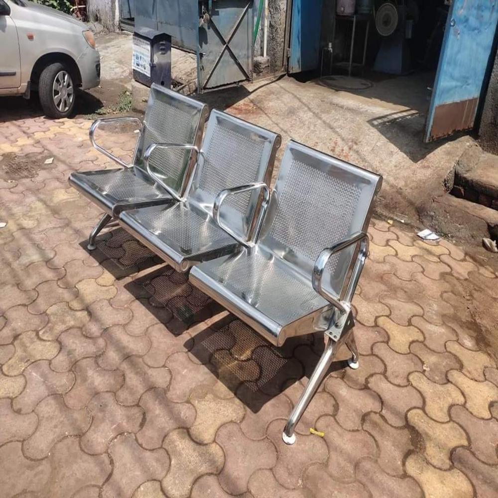 Three Seater Metro Chair