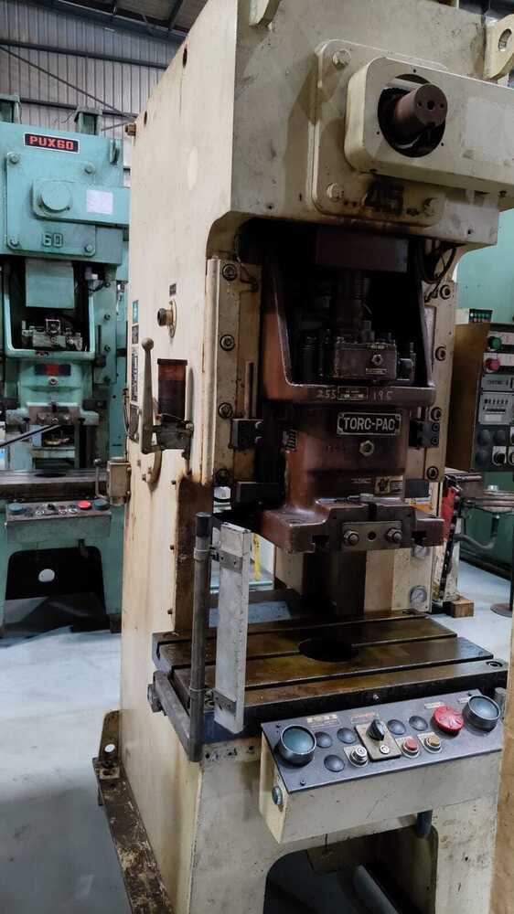 1747 AMADA C FRAME SINGLE CRANK PRESS