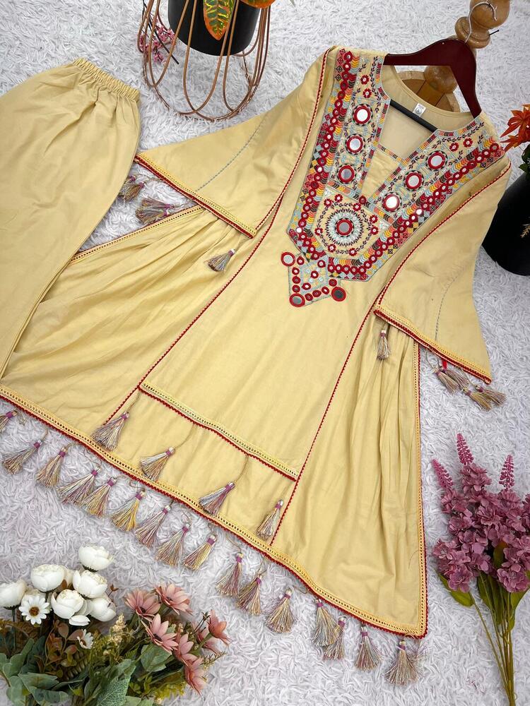 Party Wear - Color: All Color
