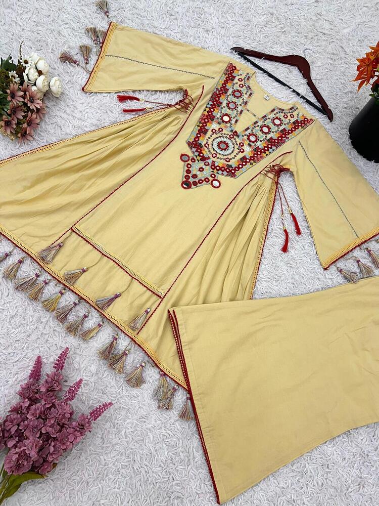 Party Wear - Color: All Color