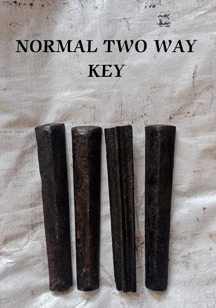 Two Way Key - Steel Sleeper Fitting, Black Color, T-405(m) Compliance, Includes Loose Jaws, Available In Oversize And Special Variants