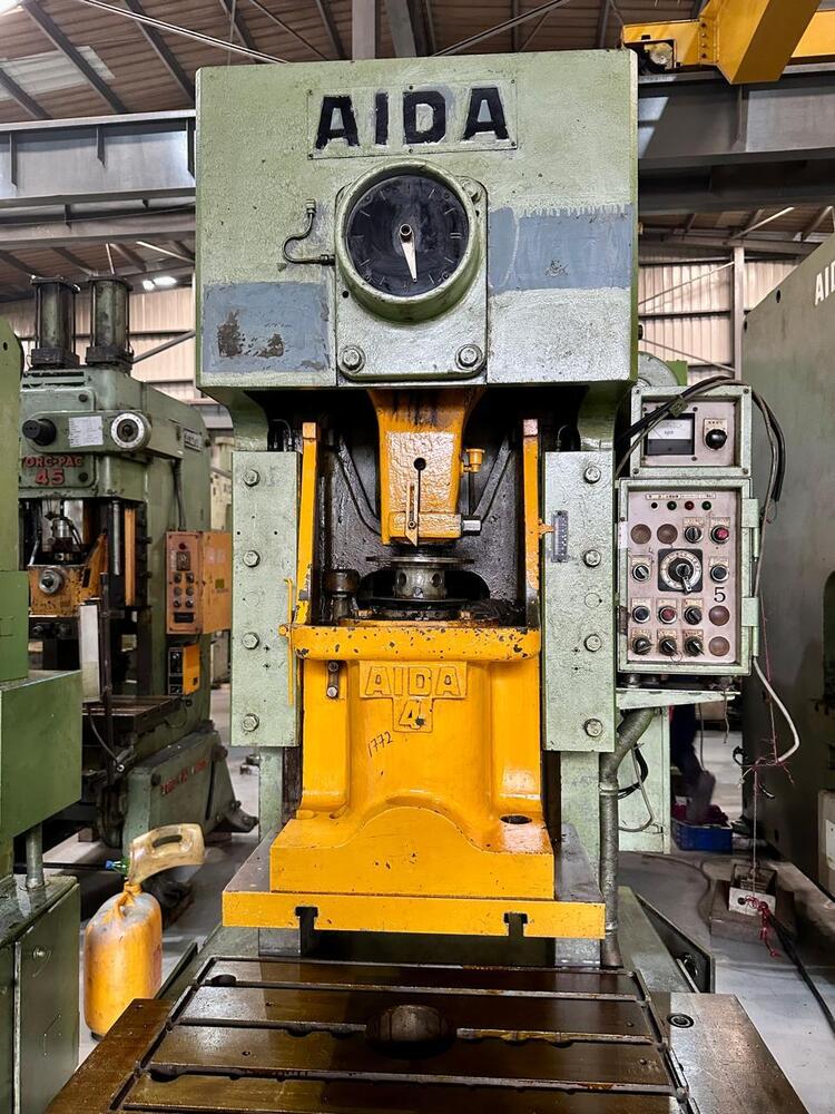 1772 Aida C Frame Single Crank Press - 45 Ton Capacity, 140mm Stroke, 300mm Die Height, 60mm Adjustment, 5090 Spm, 410 X 340mm Slide, 830 X 465mm Bolster