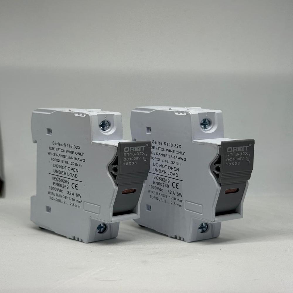 Fuse Holder - Color: White