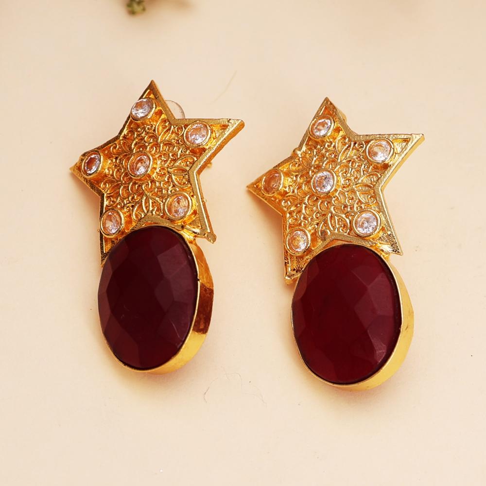 Designer Star-shaped Gold Plated Earrings With Red Cut Stone - Color: Golden