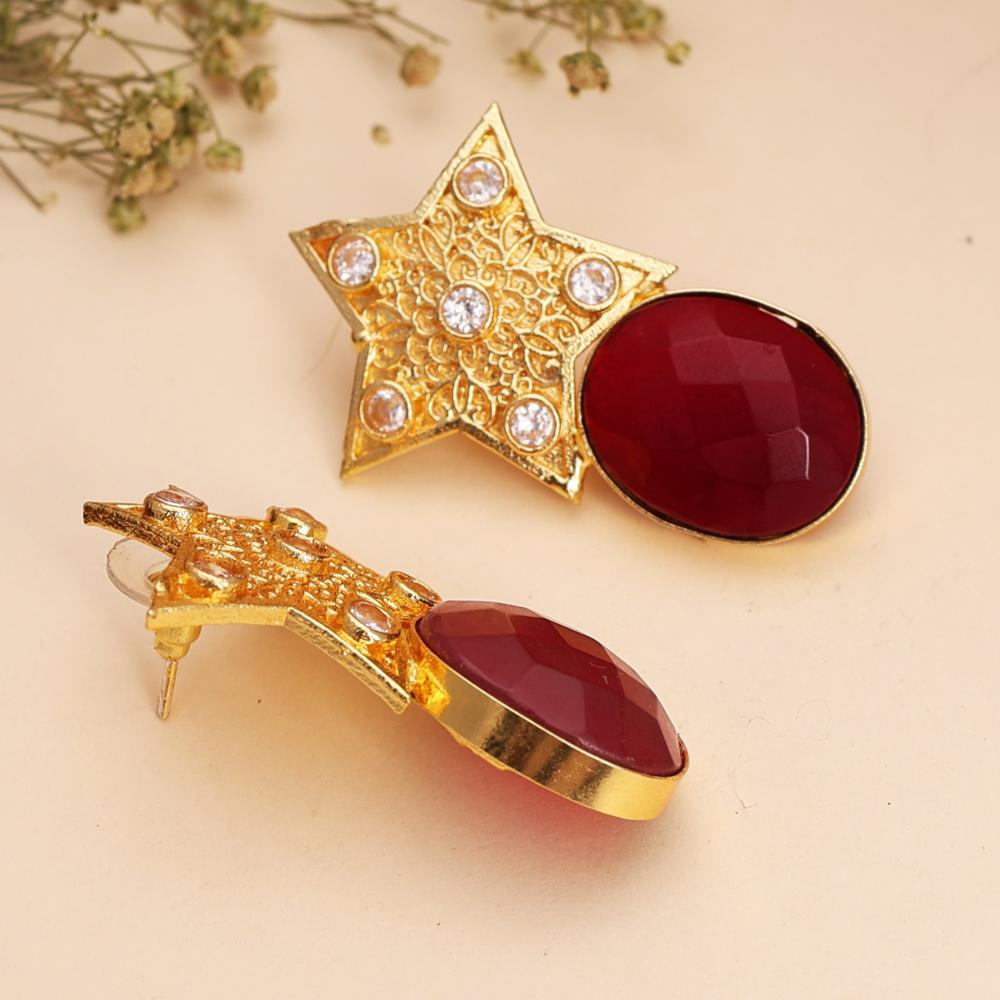 Designer Star-shaped Gold Plated Earrings With Red Cut Stone - Color: Golden