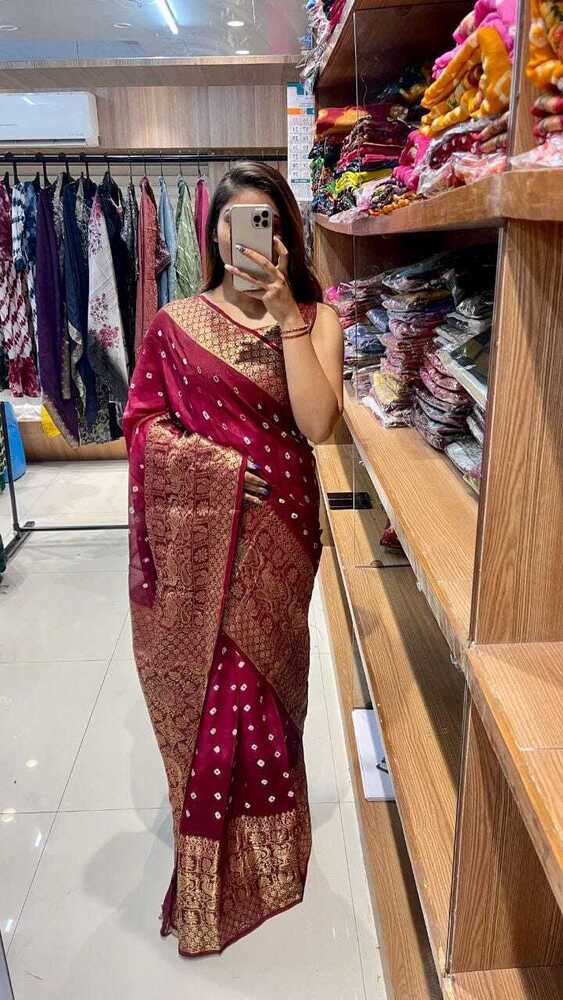 New Kanjivaram Bandhani Saree