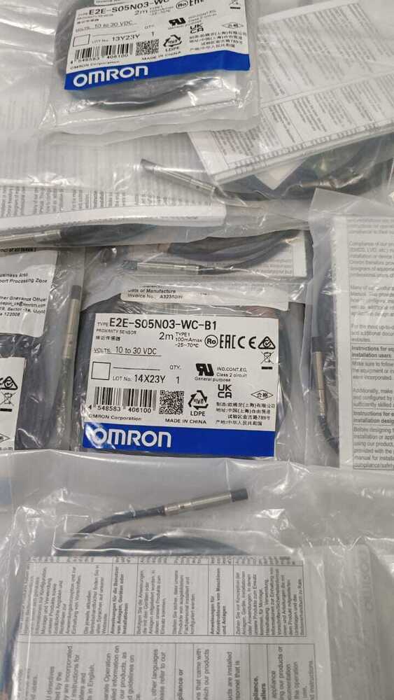 OMRON PROXIMITY SENSOR 10 to 30VDC, E2E-S05N03-WC-B1