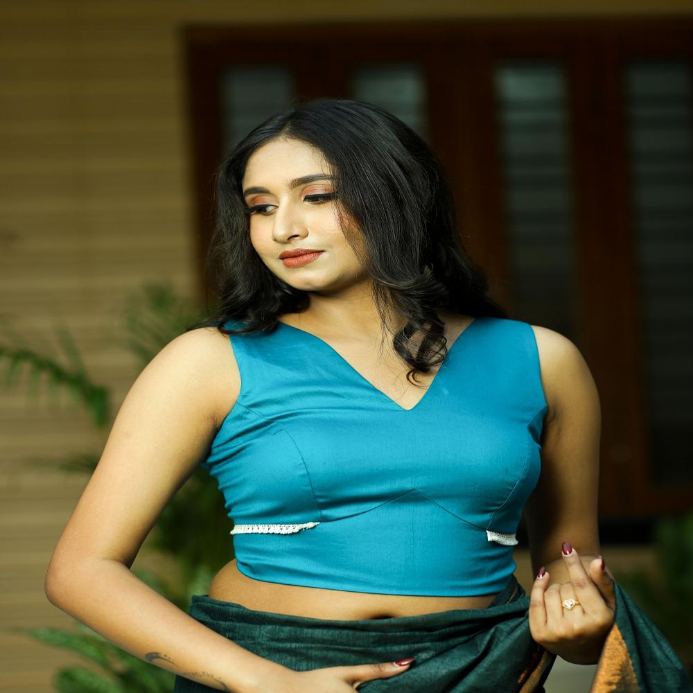 Teal Cotton Blouse - Decoration Material: Laces