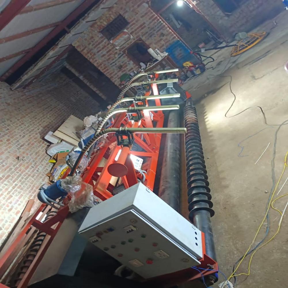 Roller Screed Paver Machine