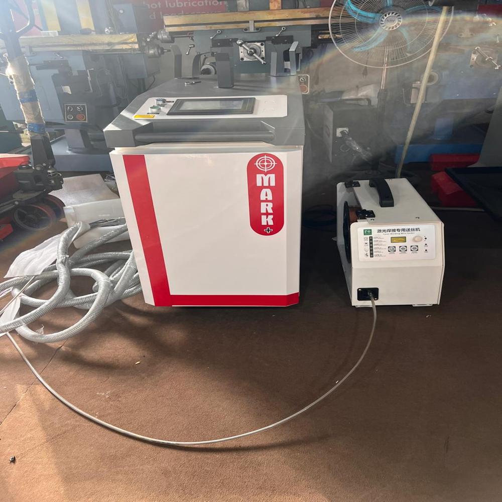 1500w Fiber Laser Welding Machine - 220-440 Volt, 50-60 Hertz | Air-cooled, New Condition, Heavy-duty Industrial Use