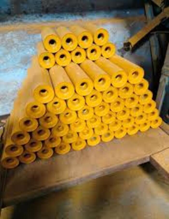 89 Mm Mild Steel Idler Roller - Color: Silver