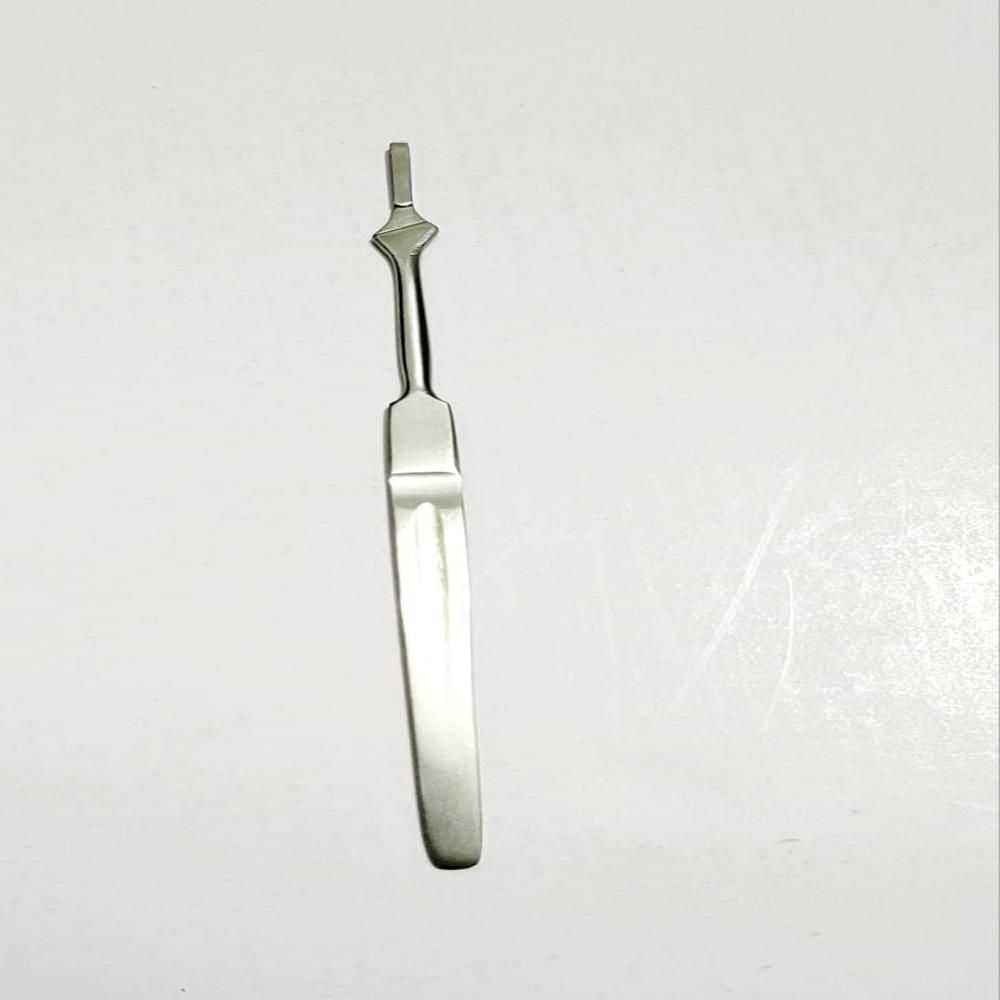 BP Handle No. 7 - Stainless Steel, Standard Size, Silver Finish | Slim Profile for Precision, Autoclavable, Designed for Microdissection and Delicate Procedures